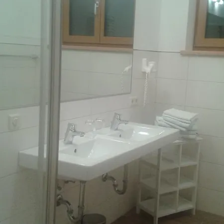 博艺保尔霍夫温巴查哥农家乐 农家乐 埃本因蓬高