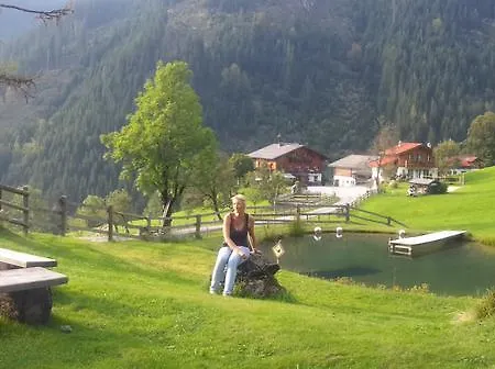 博艺保尔霍夫温巴查哥农家乐 农家乐 *