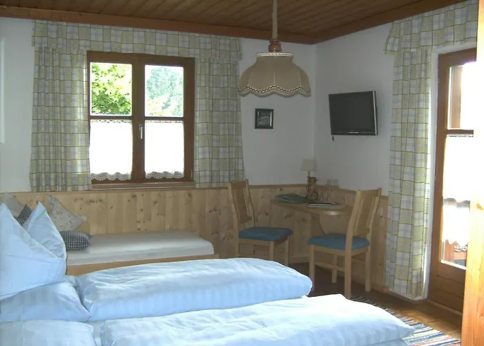 بيوباورنهوف ويندباخغوت مزرعة للإقامة